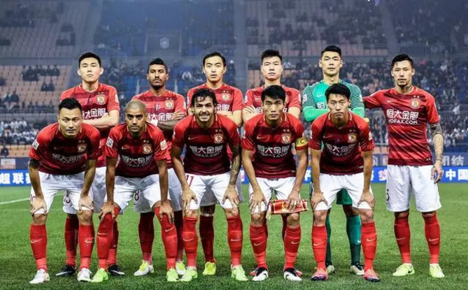 察赛前合练