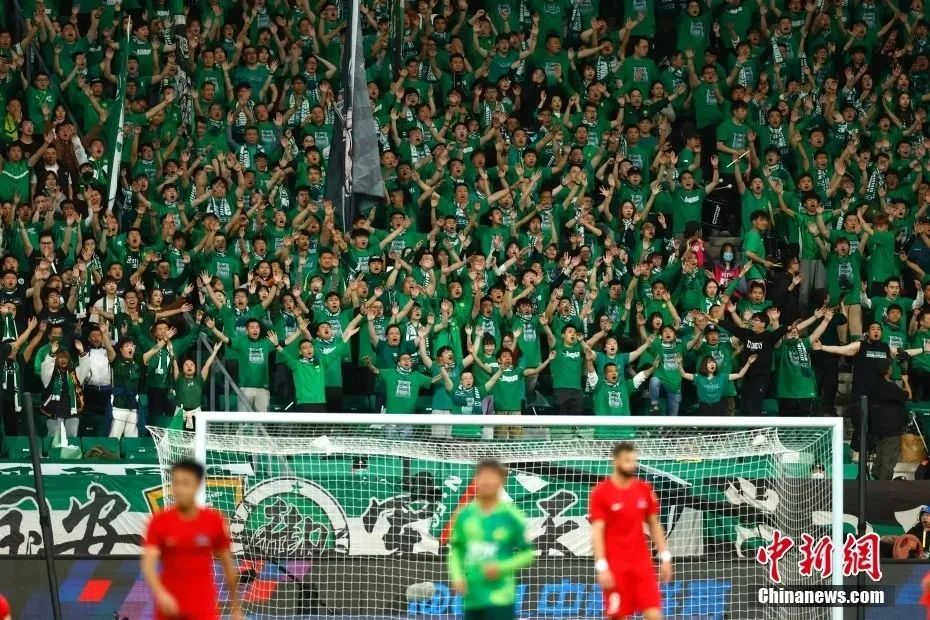 挥杆神州！2025燕之屋高尔夫嘉年华盛大启幕，高球英豪逐鹿果岭